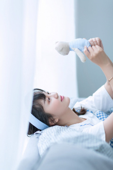 年轻的妈妈